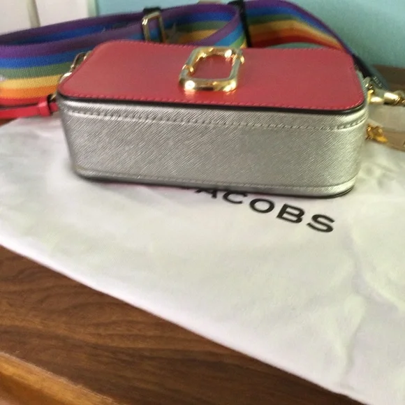 MARC JACOBS Snapshot Saffiano Rainbow Strap Color Block Camera Bag Purse Multi - Picture 5 of 10